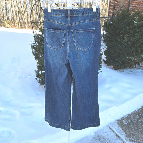 m jeans Maurices Women's Jeans Super Hi-Rise Wide Leg Button Fly size 2 Short - Picture 4 of 16